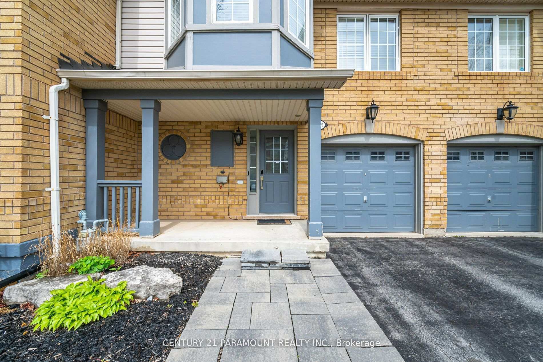 Property Photo: 2159 Baronwood Drive ON L6M 4S4