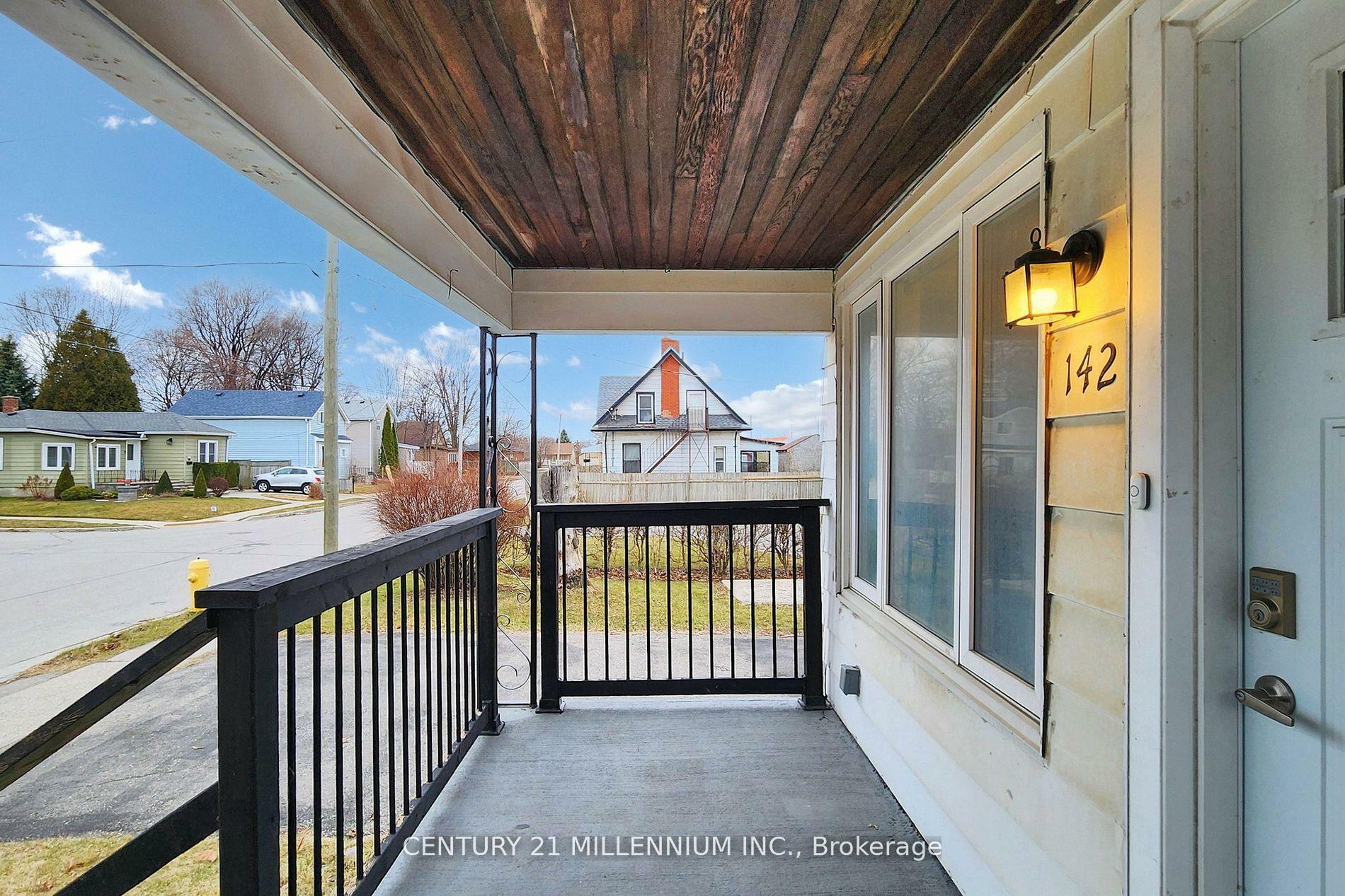 Property Photo: 142 Annis Street ON L1H 3P4