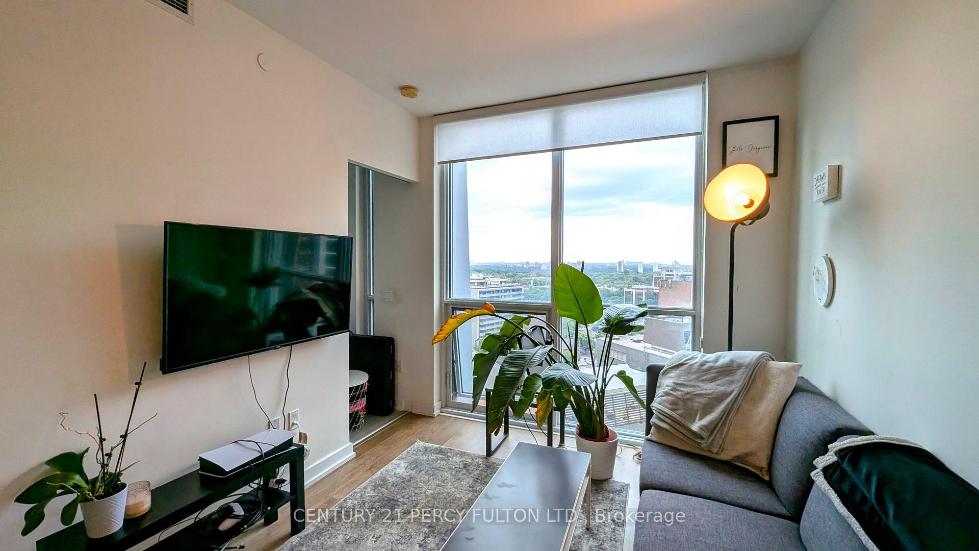 1 Yorkville Avenue 1610  Toronto ON M4W 1L1 photo