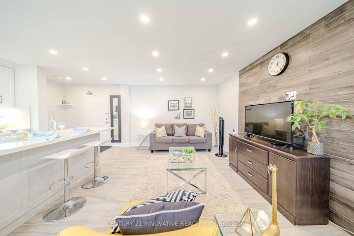 Property Photo:  219 Wilson Avenue 101  ON M5M 3B2 