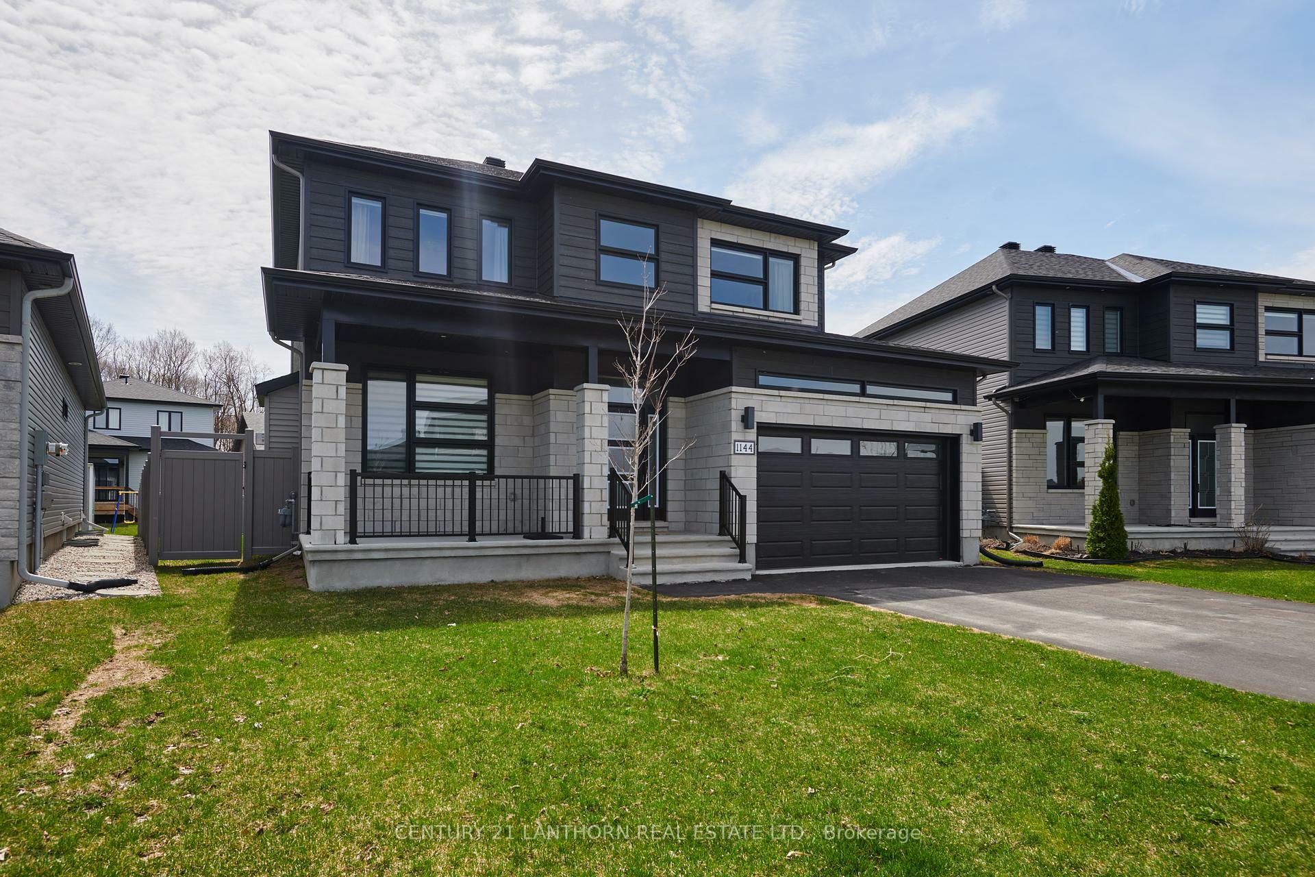Property Photo: 1144 Avignon Street ON K0A 1W0