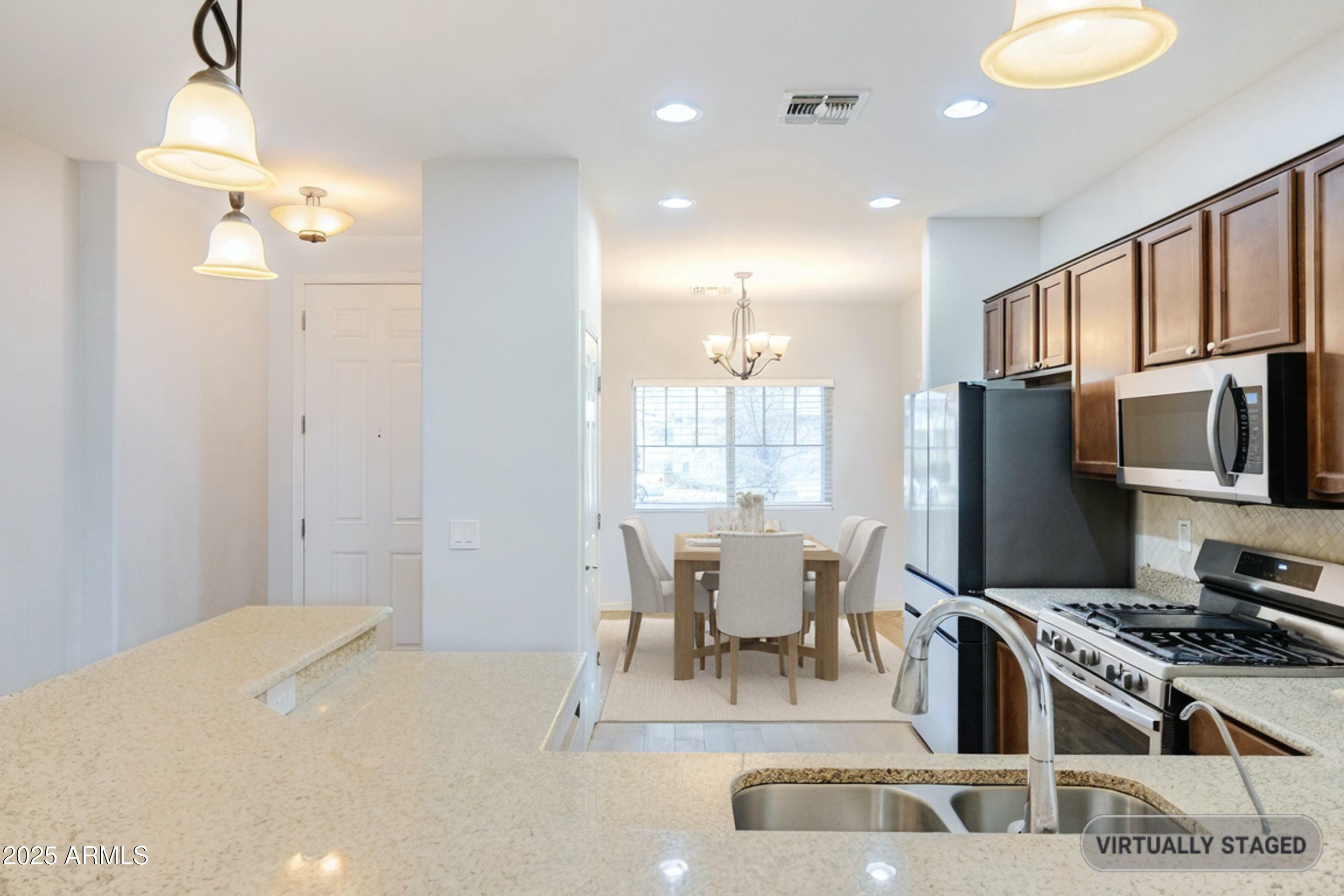 Property Photo: 1453 W Birch Road AZ 85140
