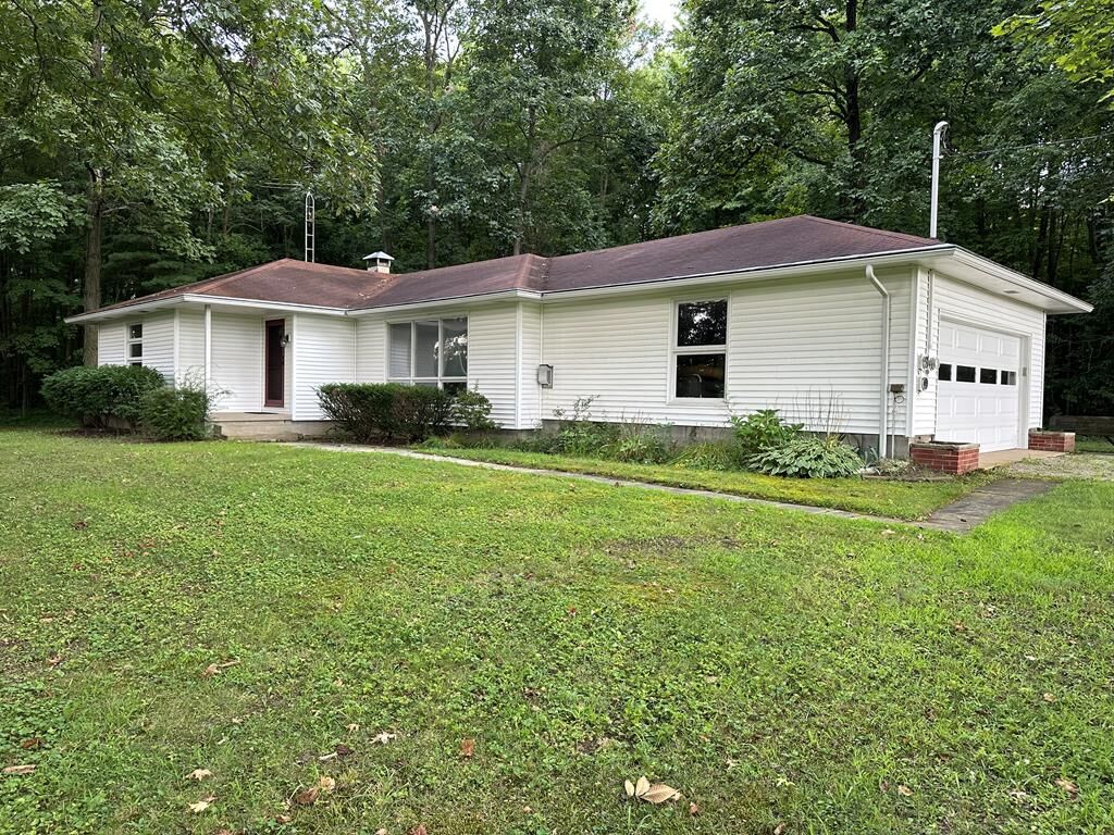 Property Photo:  902 St Rt 89  OH 44866