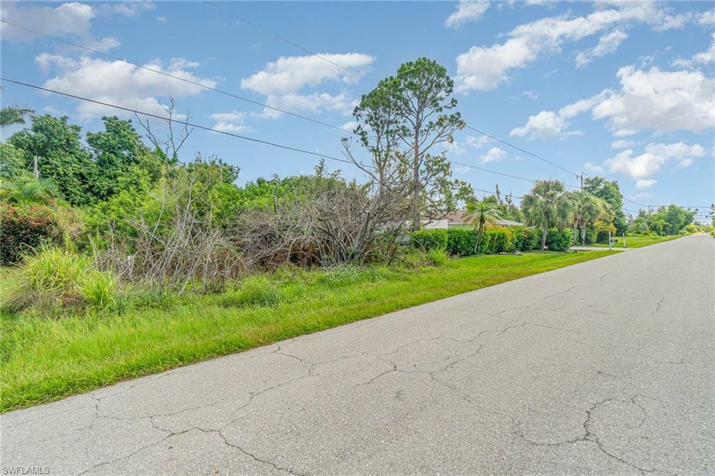 Property Photo: 5952 Marina Rd FL 33922