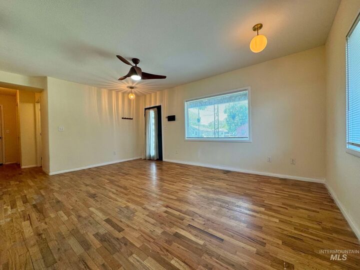 Property Photo: 2321 2nd Ave N ID 83501
