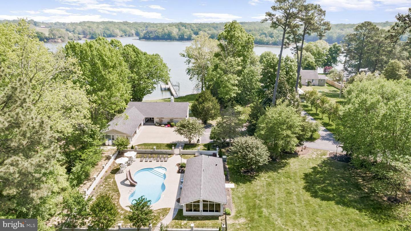 Property Photo: 2031 Indian Circle MD 20685