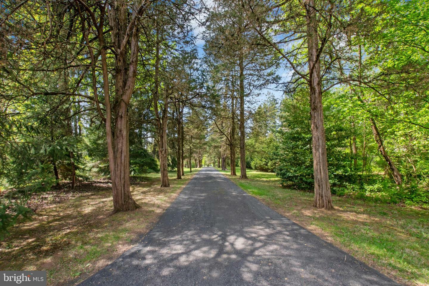 Property Photo: 8043 Richlandtown Road PA 18951