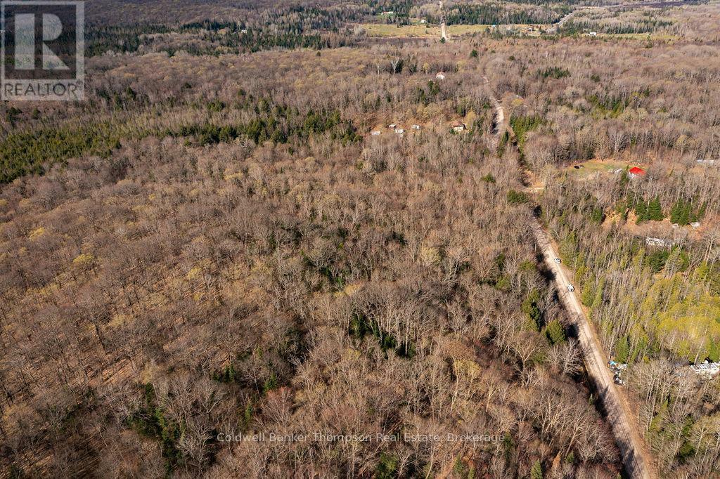 Photo de la propriété: 0 Stoney Road East ON P0A 1C0