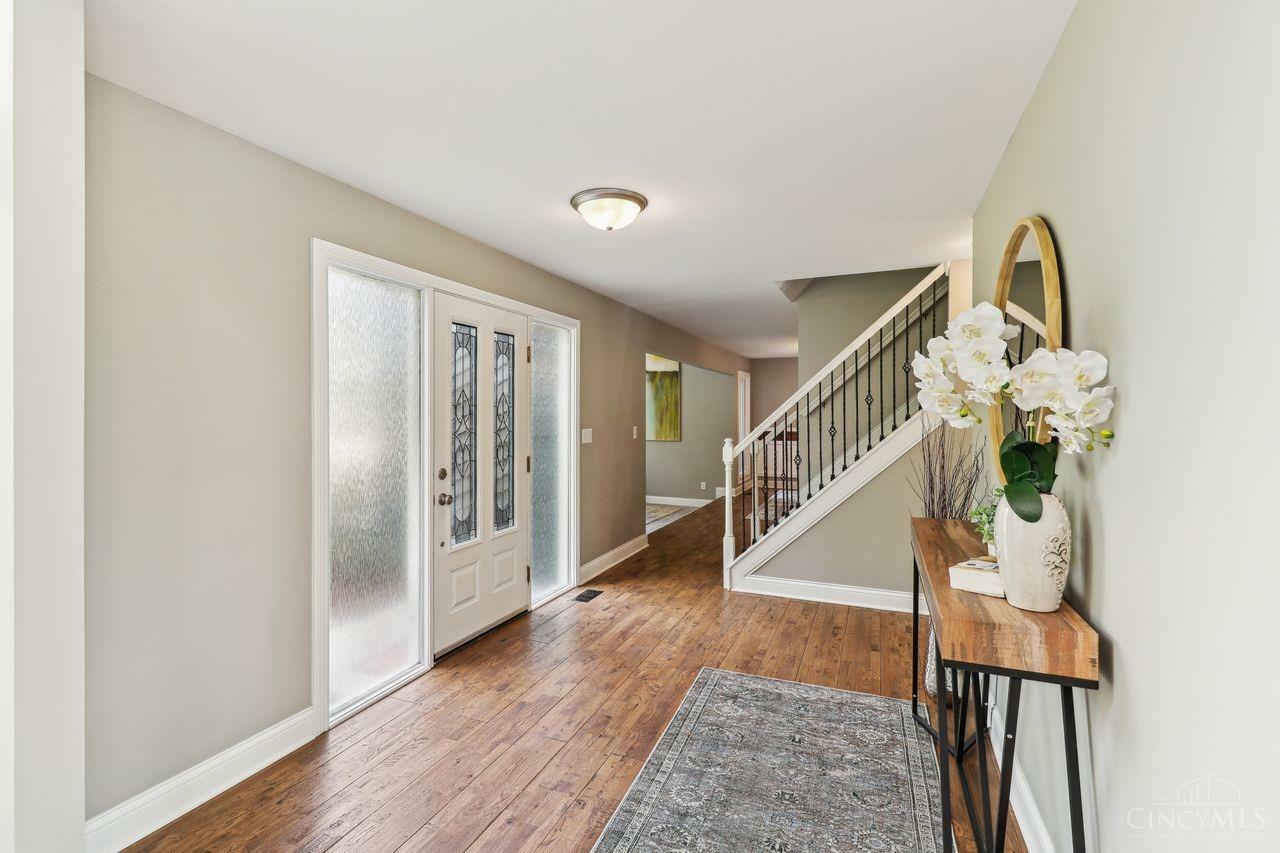 Property Photo: 2081 Natchez Trace OH 45103