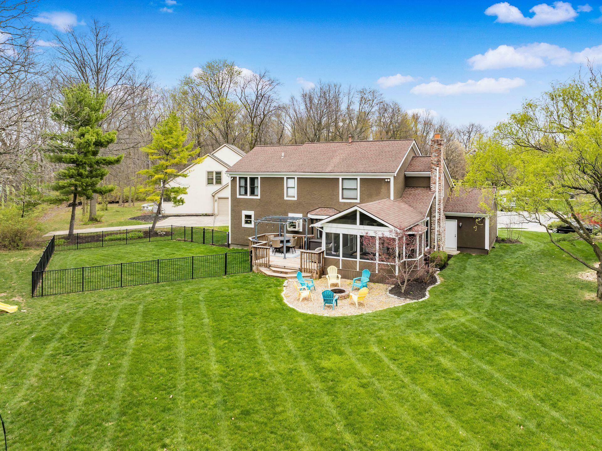 Property Photo: 5743 Desmond Court OH 43017