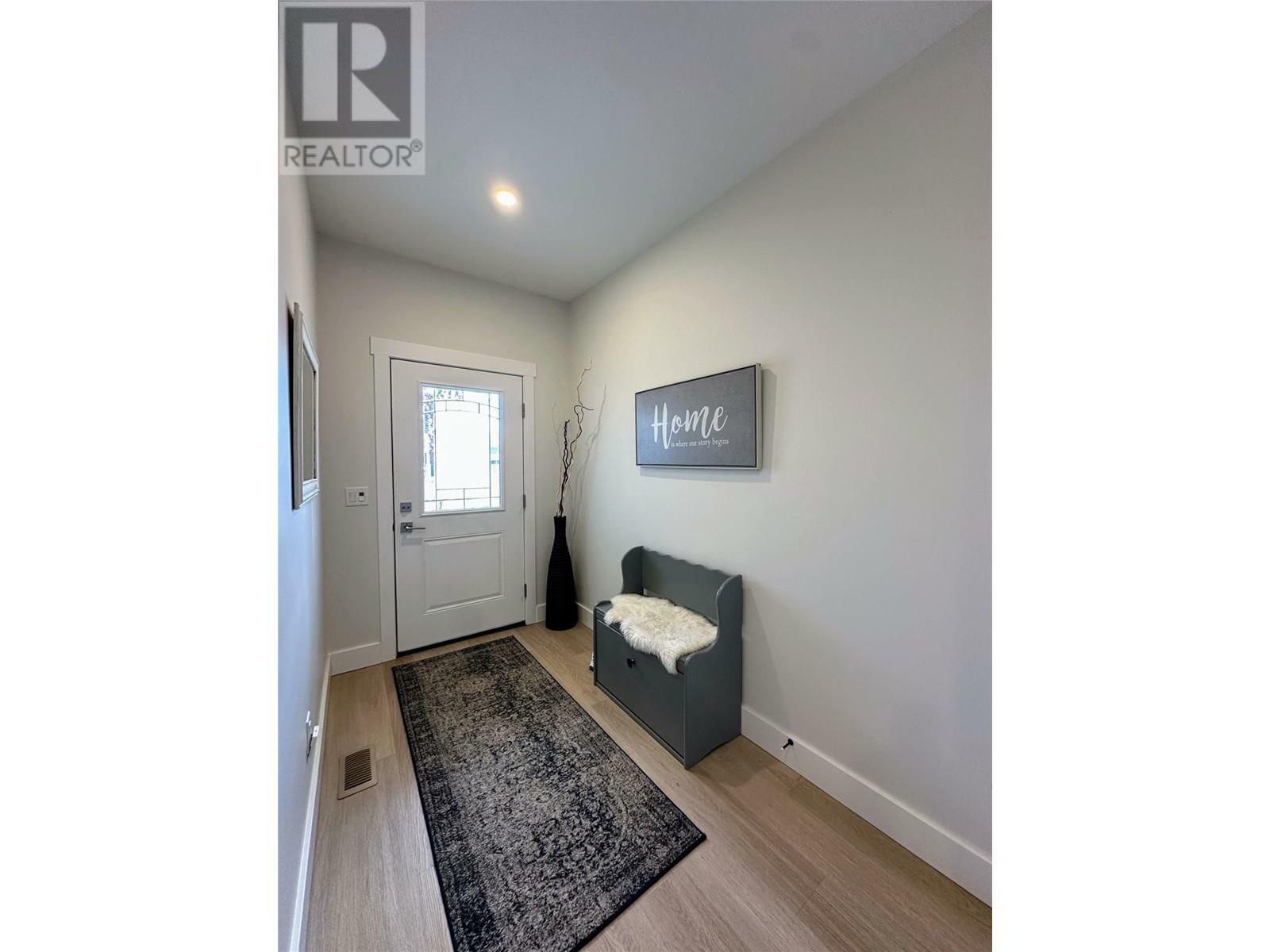 Property Photo: 1999 15 Avenue 7 BC V1T 9R4