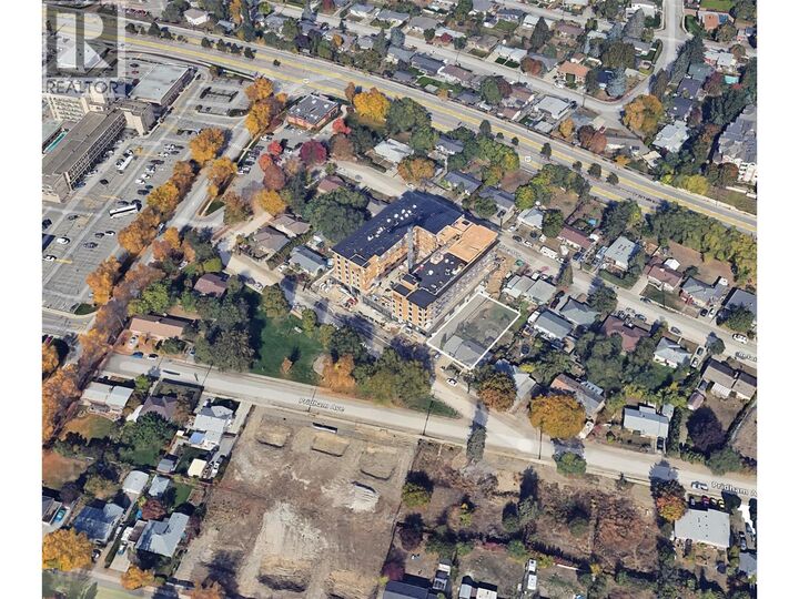 1294 Devonshire Avenue — photo 1