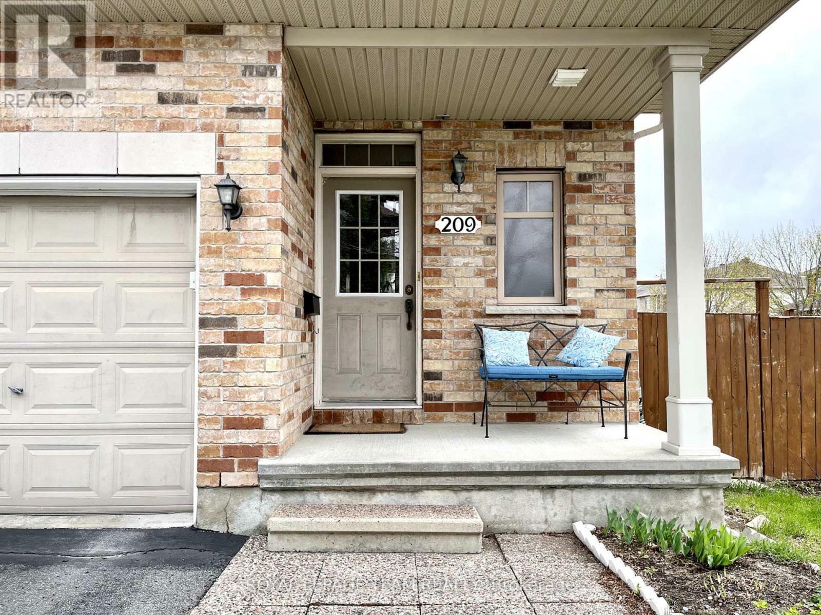 Property Photo: 209 Hornchurch Lane ON K2J 5J5