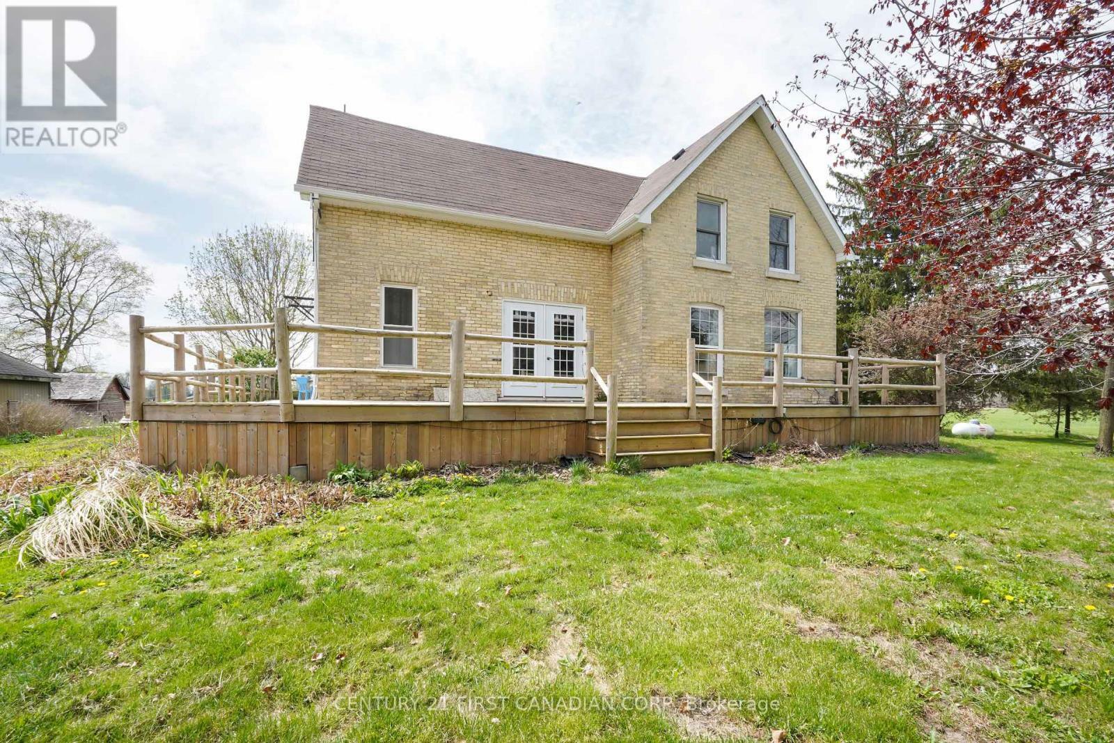 Property Photo: 23895 Adelaide Road ON N0L 1W0