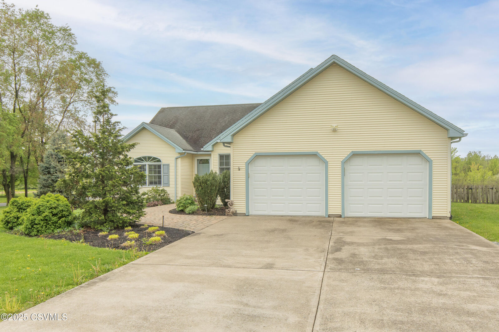 Property Photo:  400 Merri Lane  PA 17844 
