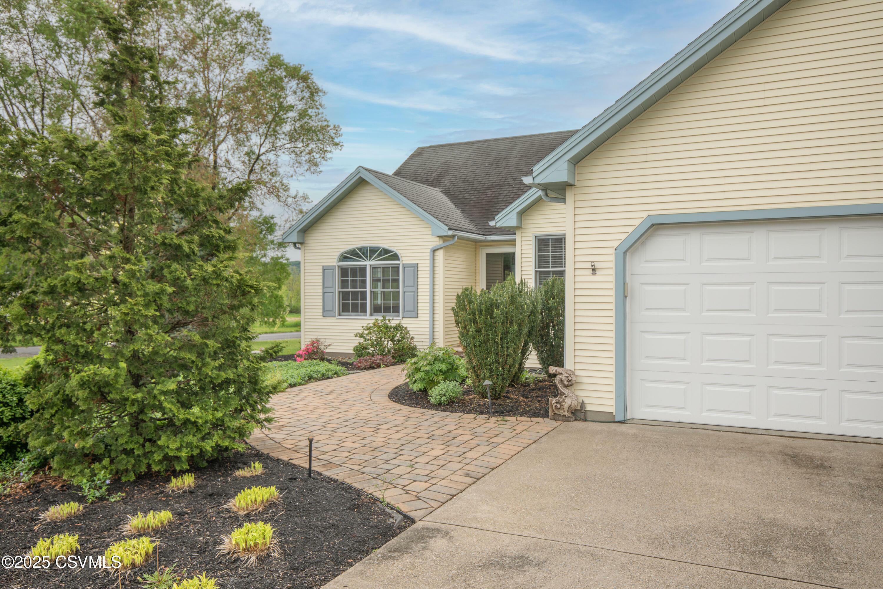 Property Photo: 400 Merri Lane PA 17844