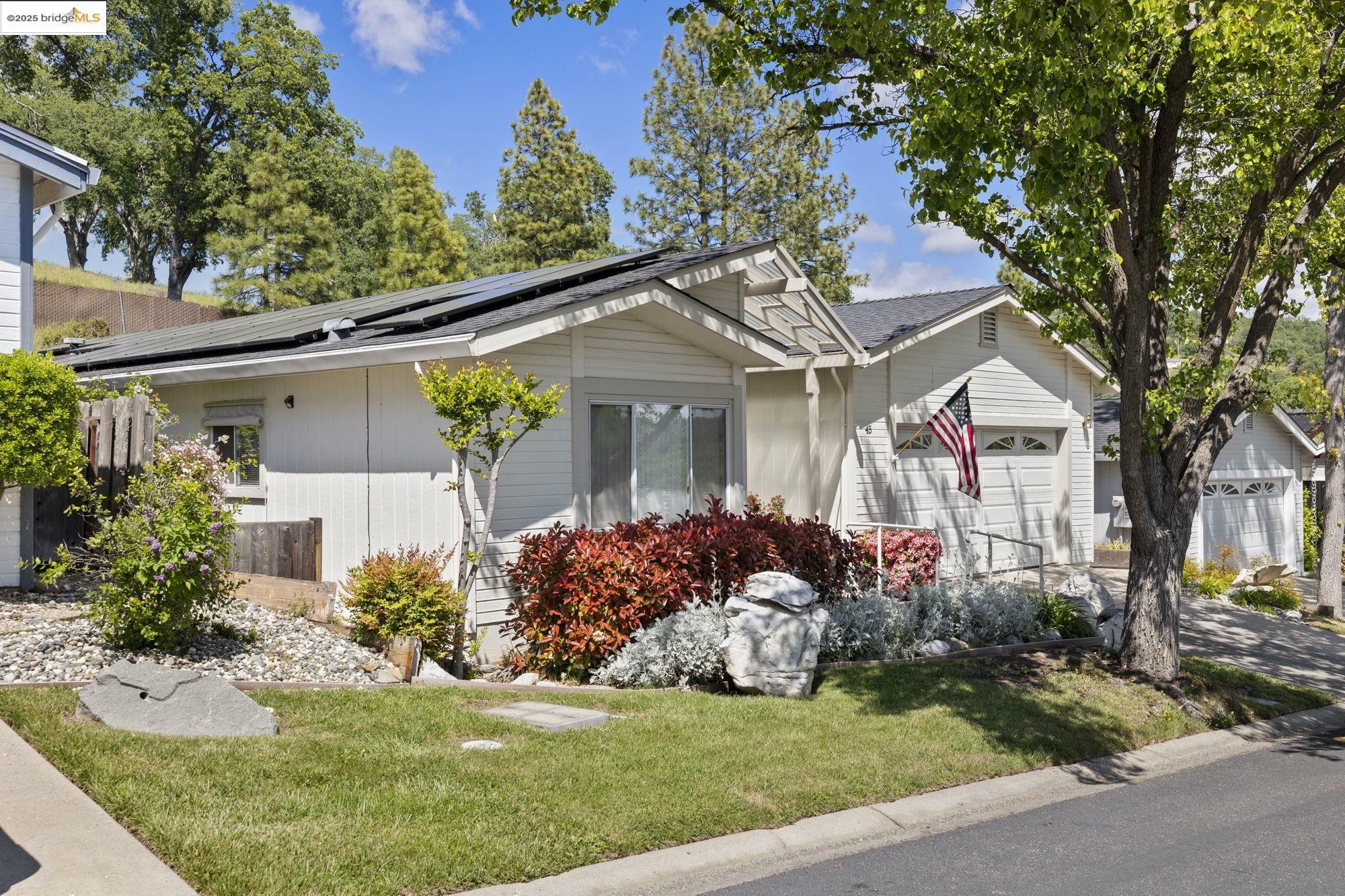 Property Photo:  12660 Red Chestnut Ln #45  CA 95370 