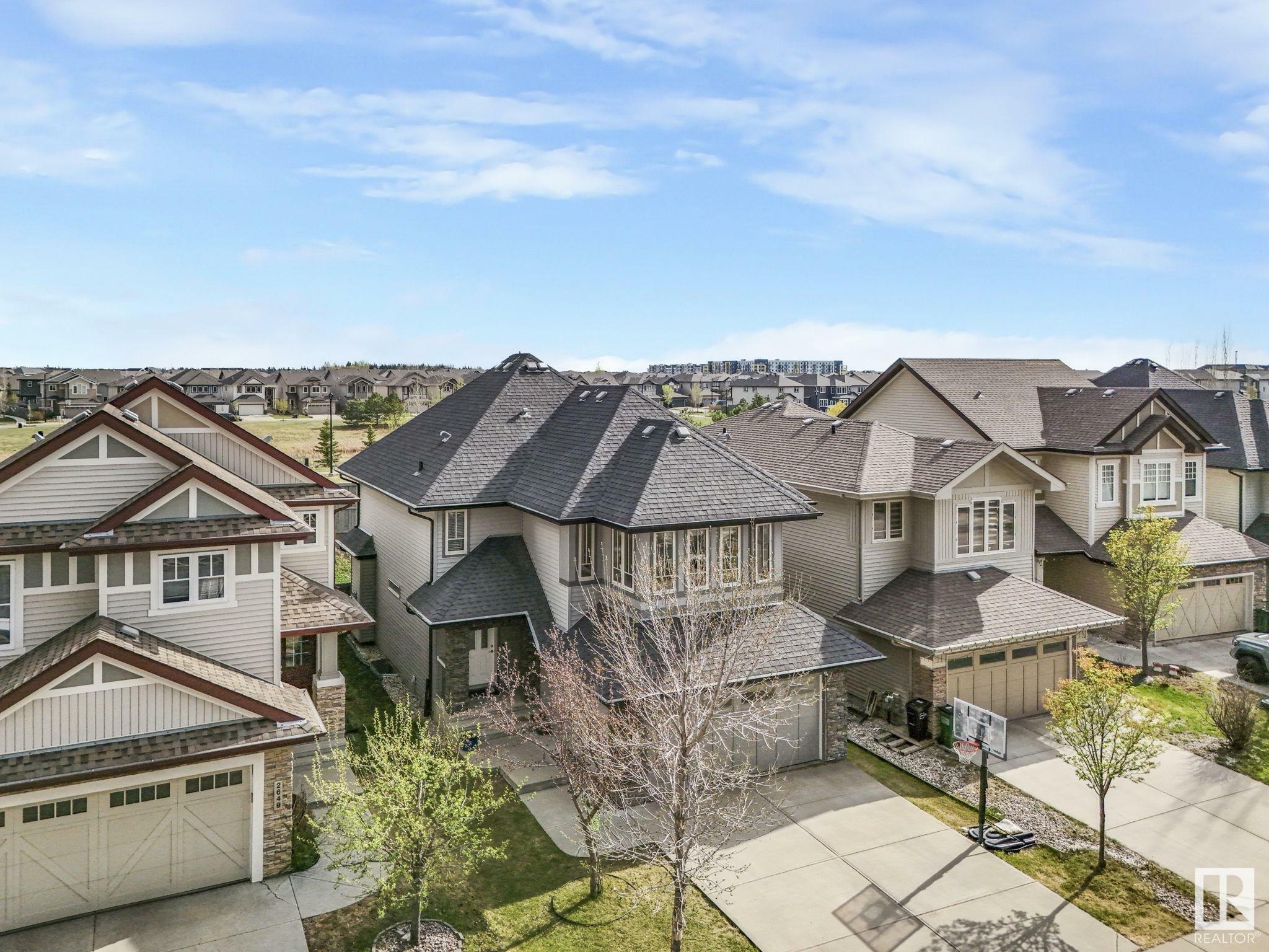 Photo de la propriété: 2651 Anderson Crescent SW AB T6W 0K7