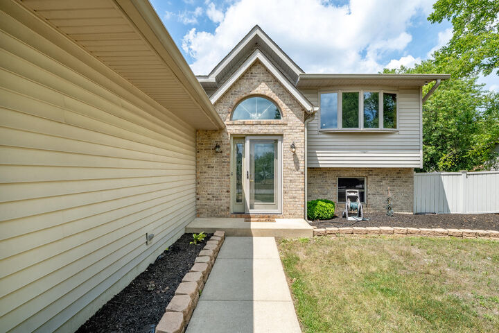 Property Photo:  7922 Bracken Parkway  IN 46342 