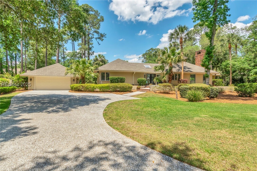 Property Photo: 8 Lavington Road SC 29928