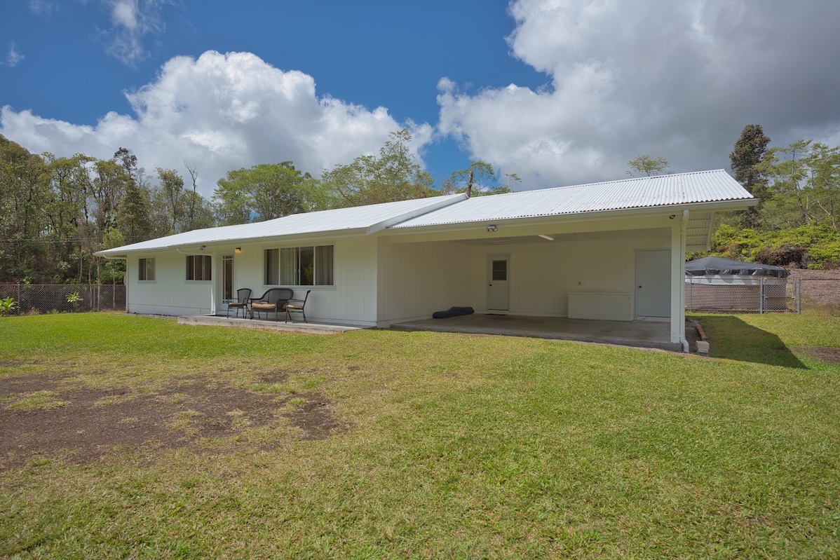 Property Photo: 18-8023 Kulani Rd HI 96771