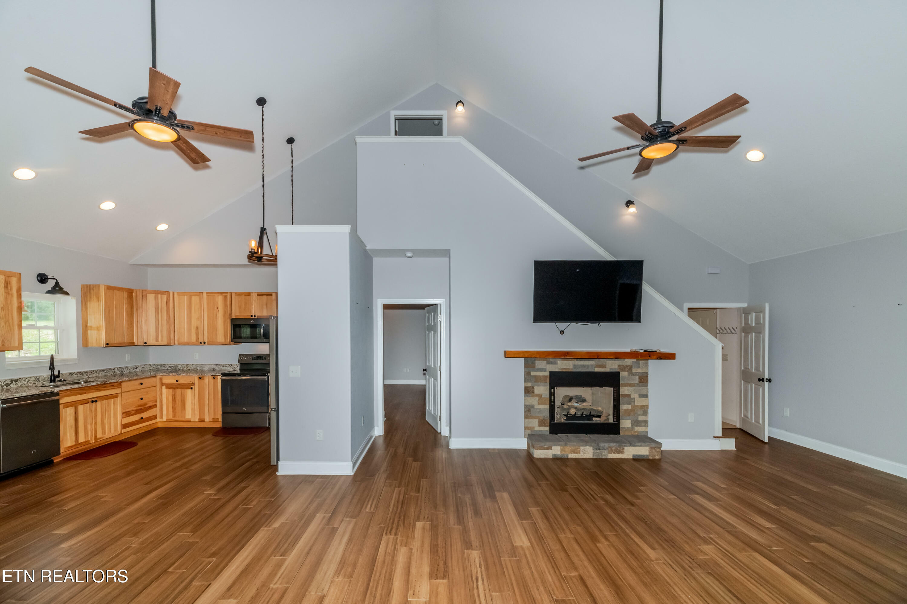 Property Photo: 639 Buck Creek Rd TN 37763
