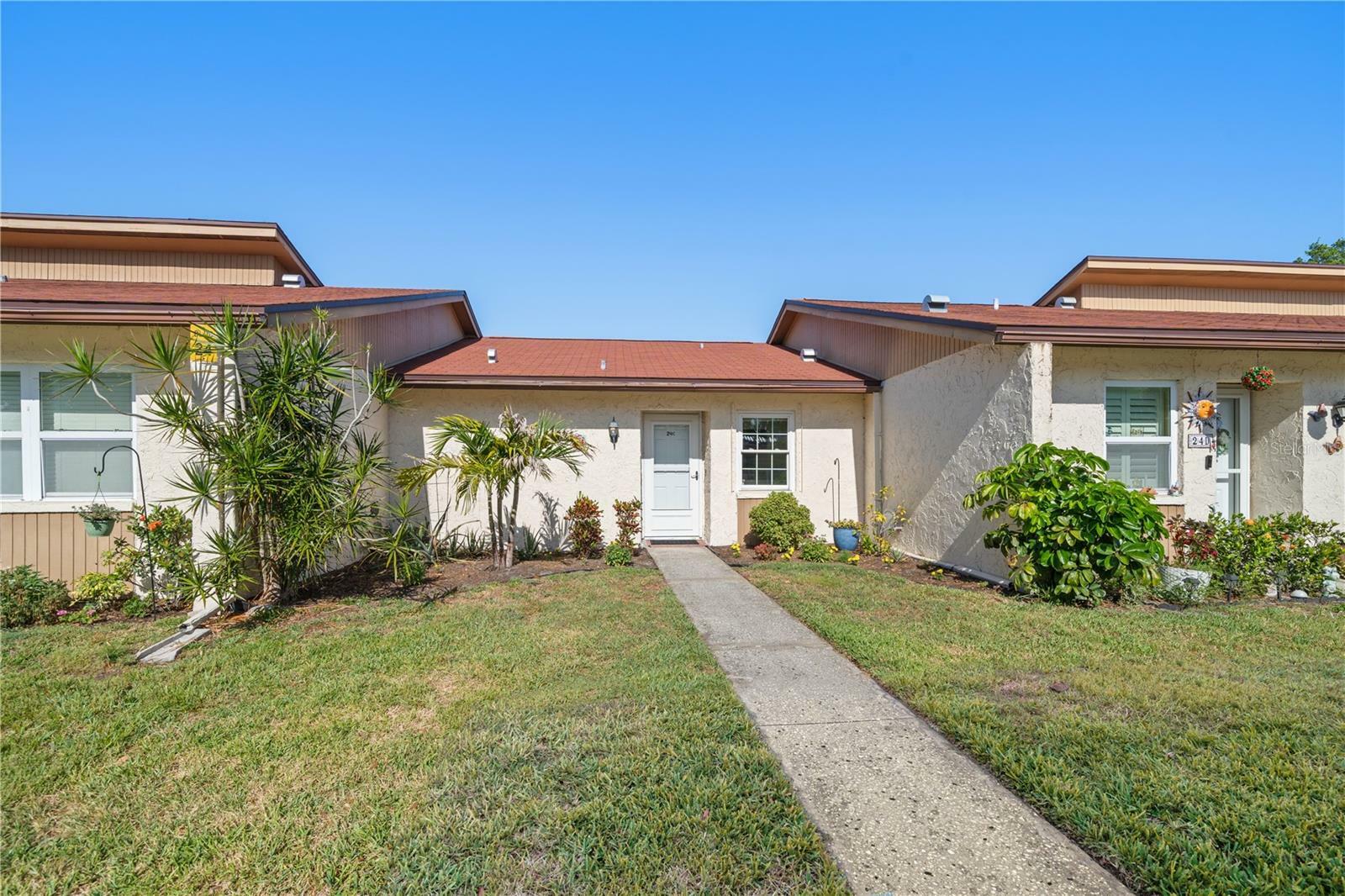 Property Photo: 11511 113th Street 24C FL 33778
