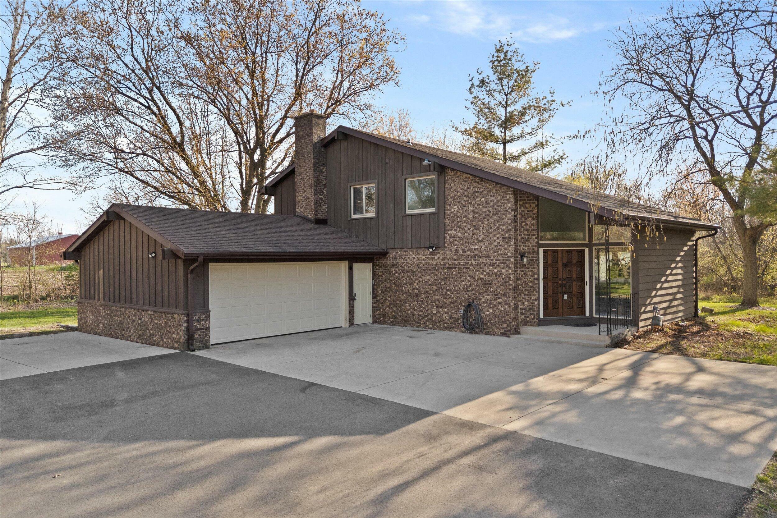 Property Photo: 1111 Wauwatosa Rd WI 53012