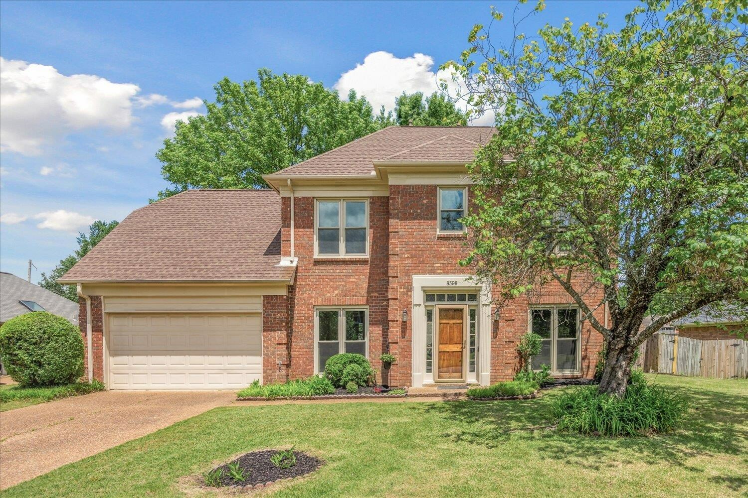 Property Photo: 8398 Shingle Oaks Dr TN 38018