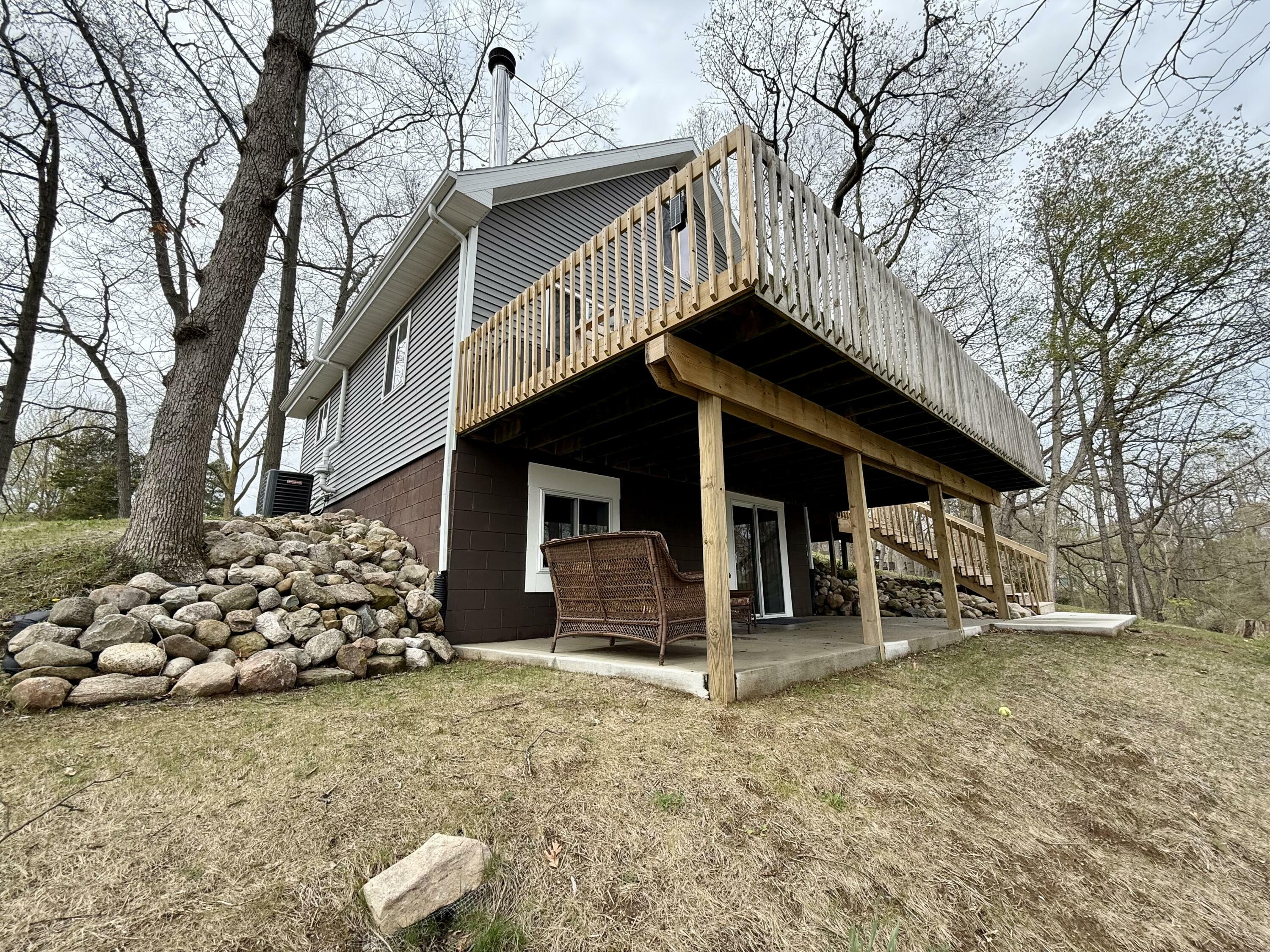 Property Photo: 10911 Woodbrook Drive MI 49233