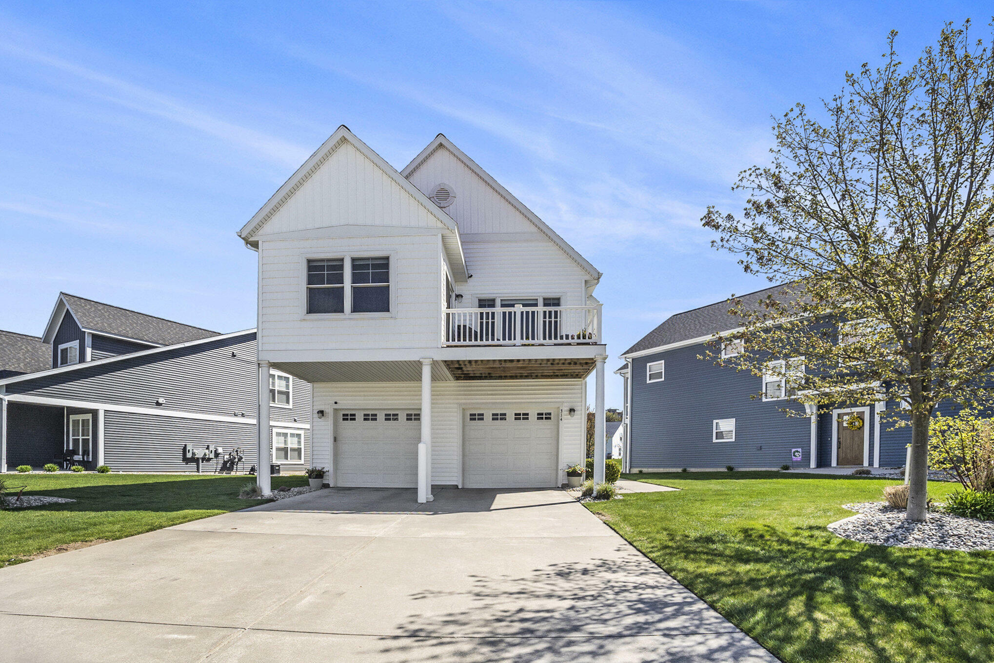 Property Photo: 314 Terrace Point Circle MI 49440