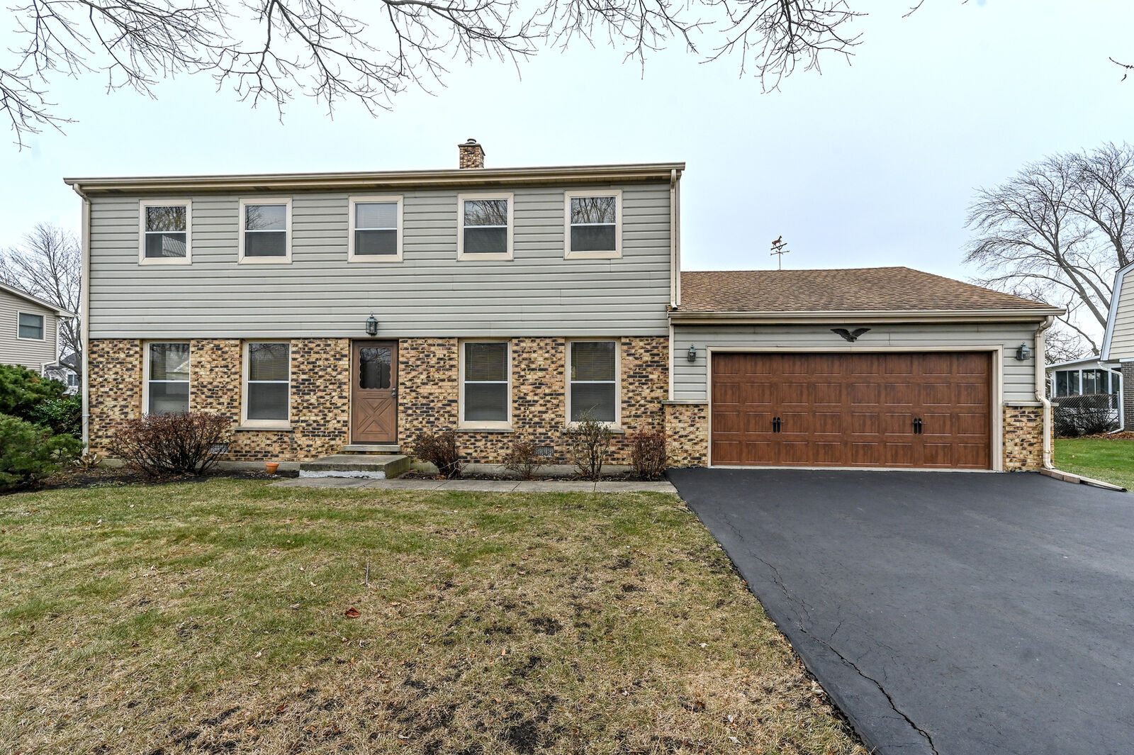 Property Photo: 249 S Arlington Heights Road IL 60007