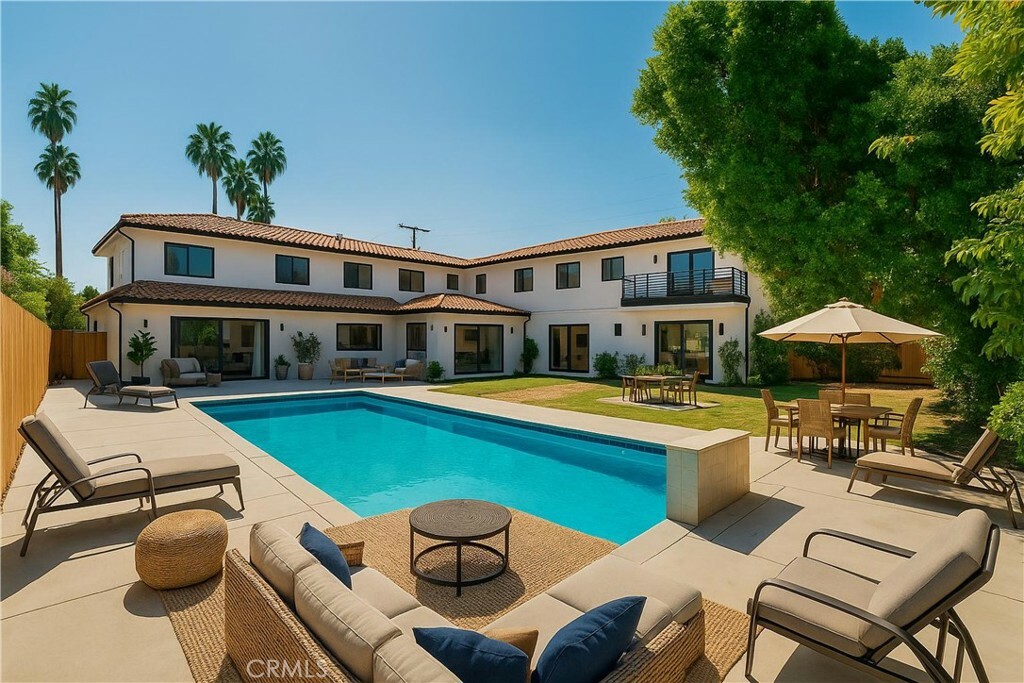Property Photo: 22555 Califa Street CA 91367