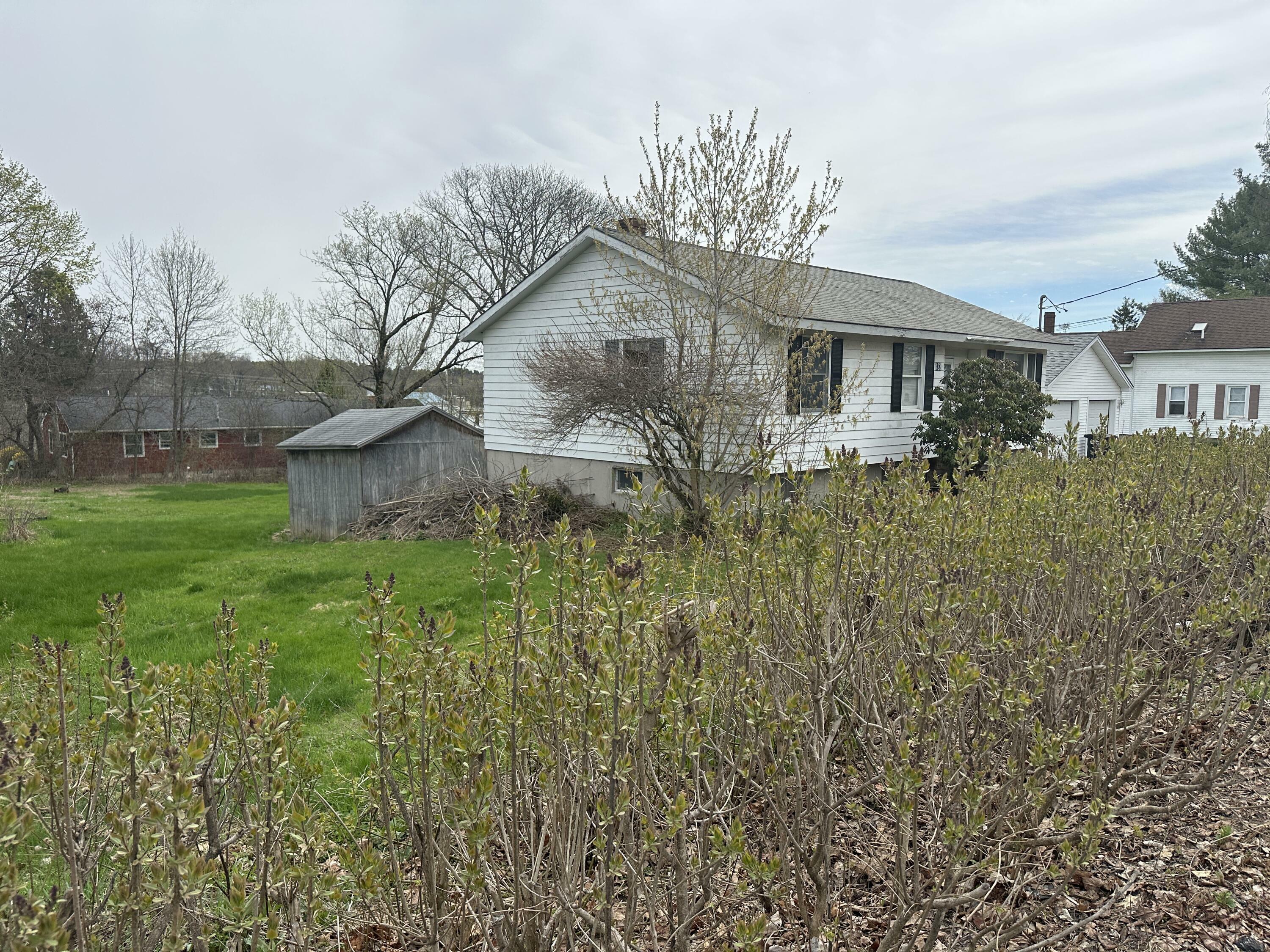 Property Photo: 423 Bennoch Road ME 04468