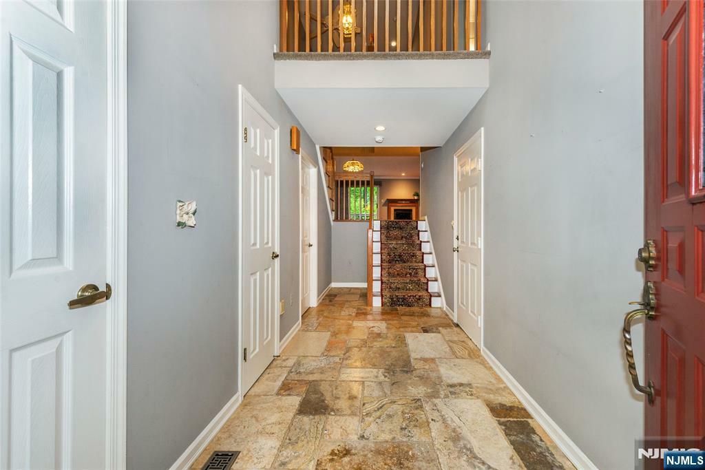 Property Photo: 303 Vista View Drive NJ 07430