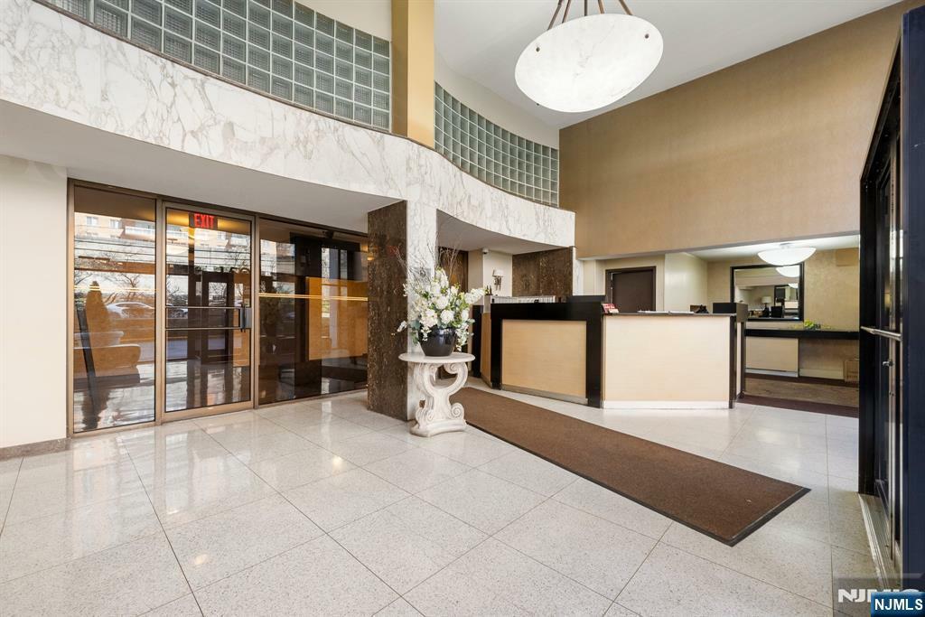 Property Photo: 150 Overlook Avenue 14F NJ 07601