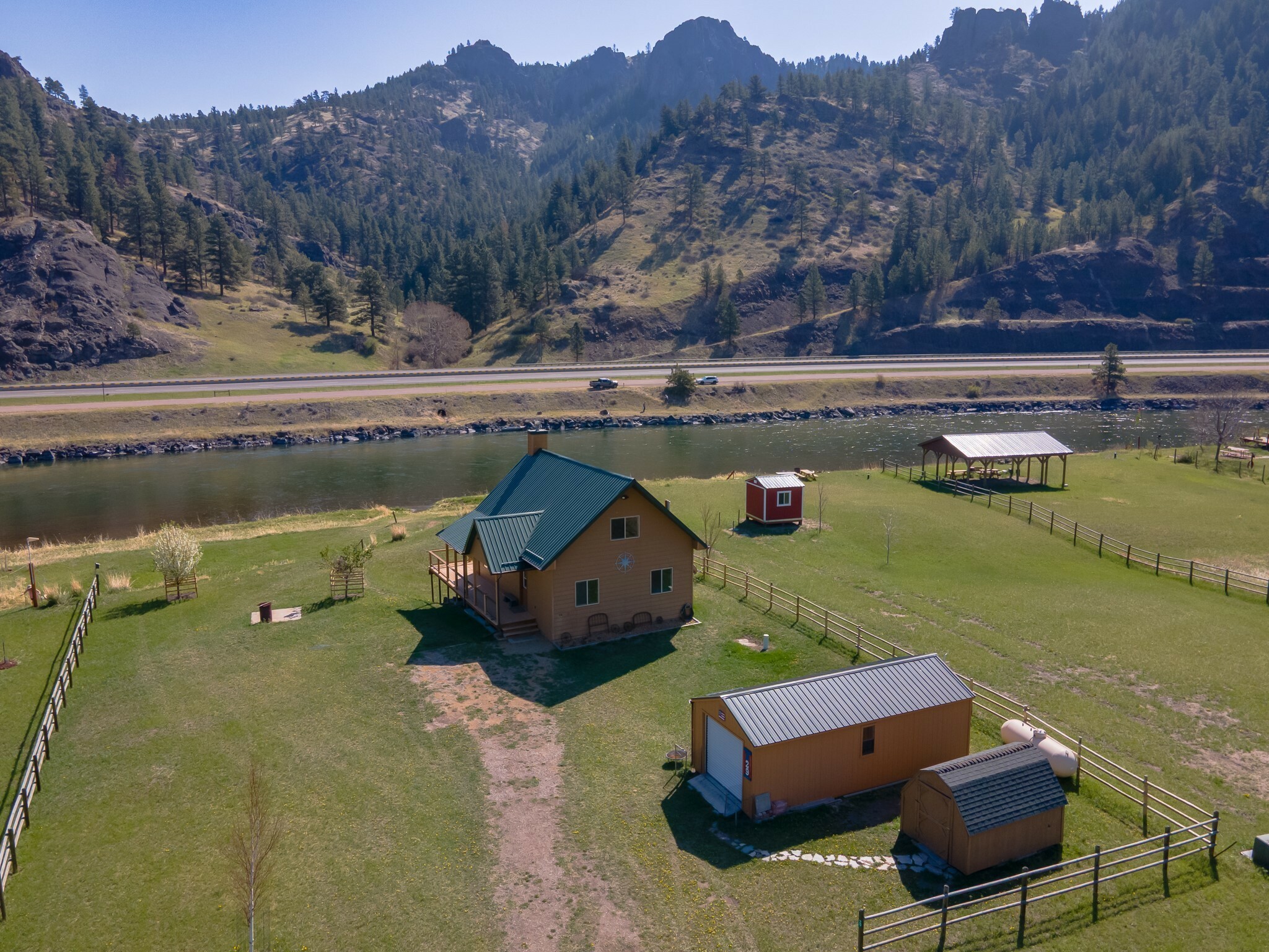 Property Photo: 29 Missouri Overlook Drive MT 59421