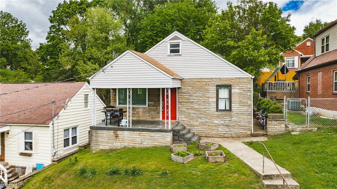 Property Photo: 2007 Carson Street WV 25302