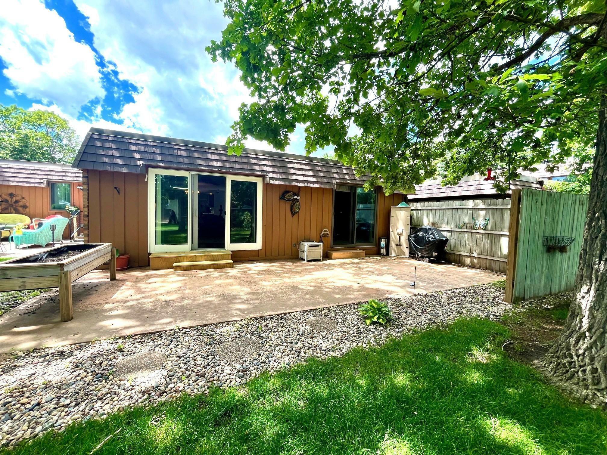 Property Photo: 252 Waite Avenue S MN 56301