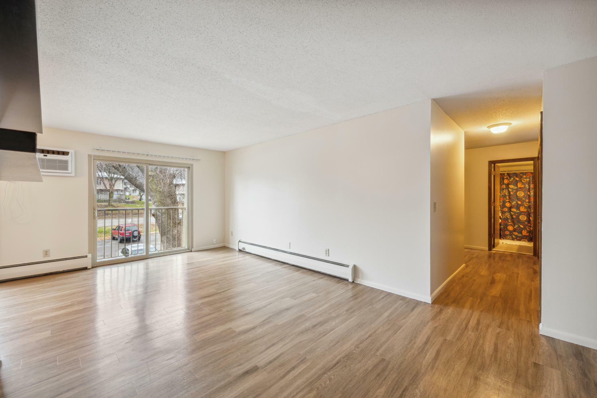 Property Photo: 923 11th Avenue S 8 MN 55343