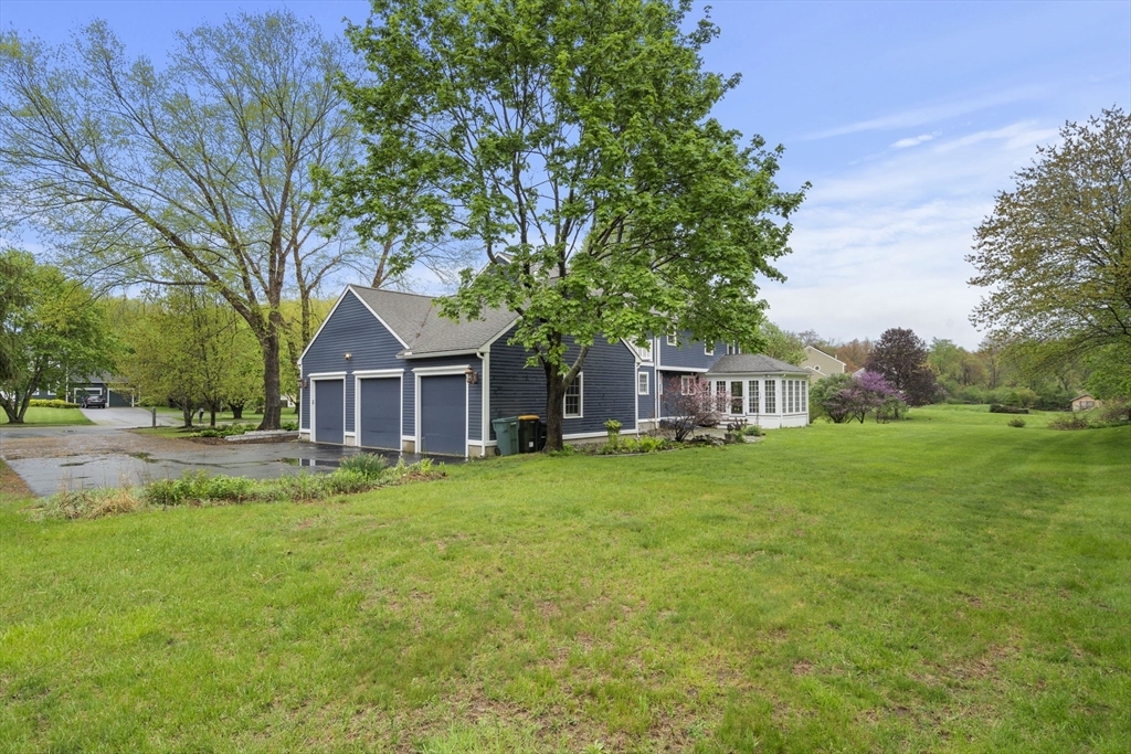 Property Photo: 12 Almeria Cir MA 01886