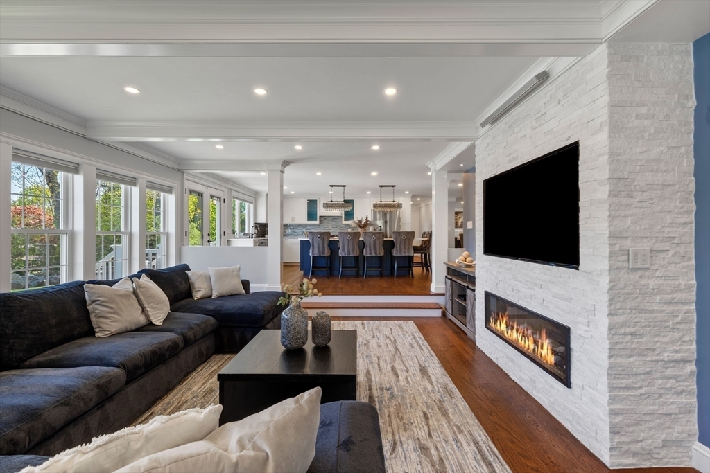 Property Photo: 8 Whispering Hill Rd MA 01801