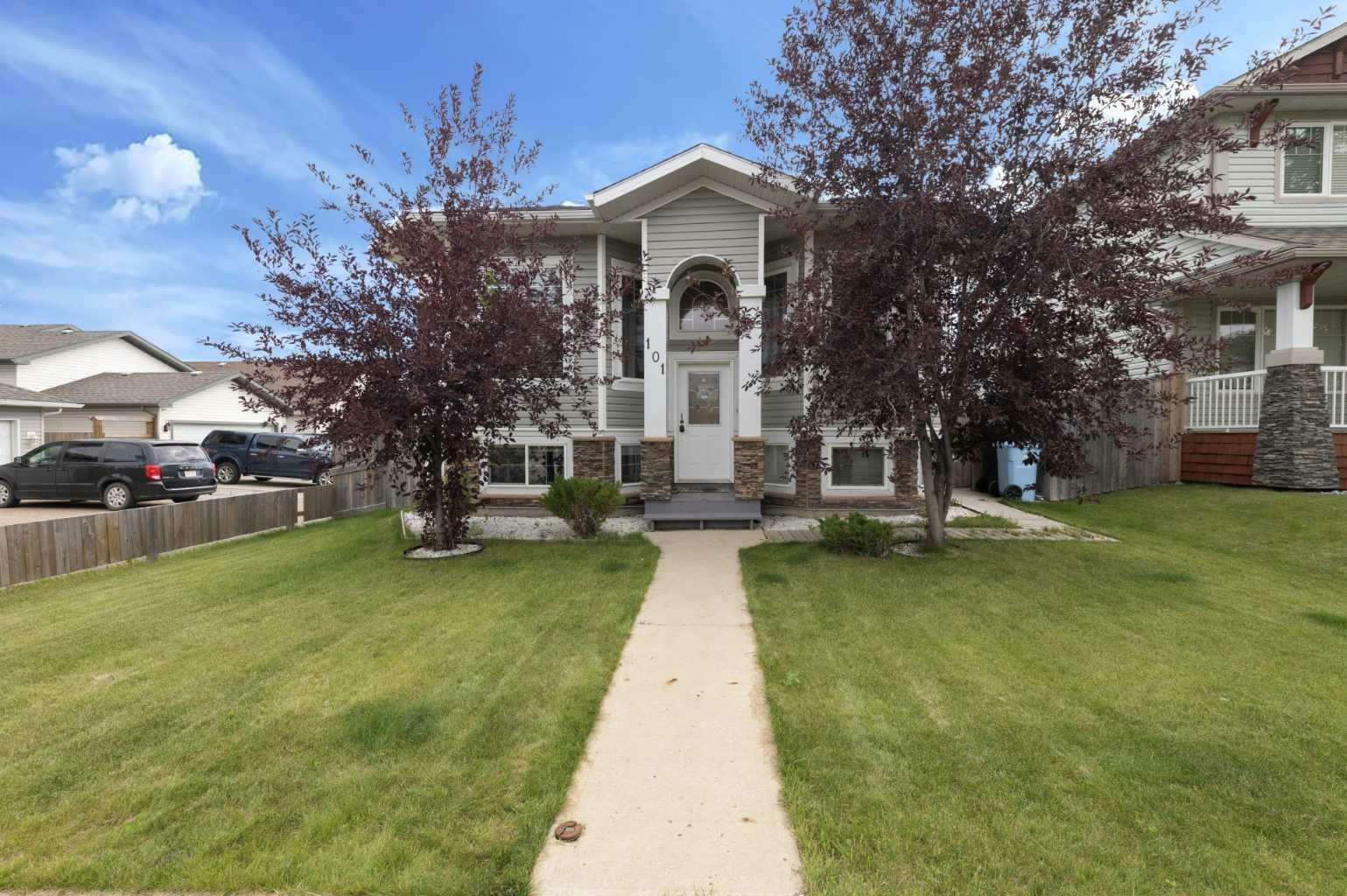 Property Photo: 101 Sparrow Hawk Drive AB T9K 0L4