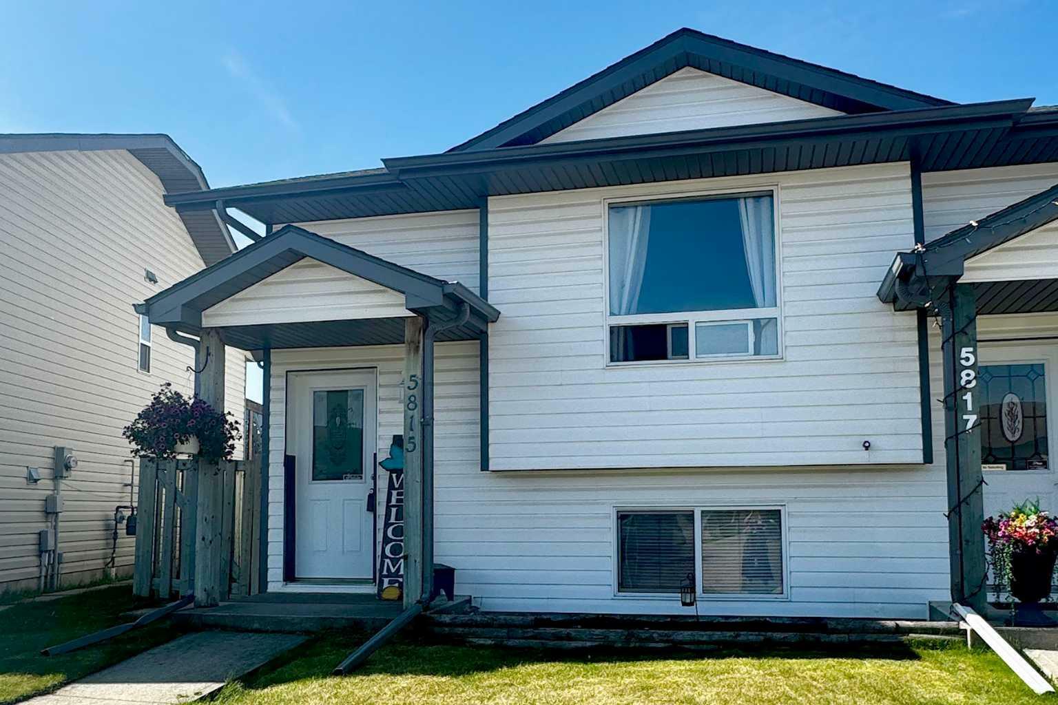 5815 70 Avenue Close  Rocky Mountain House AB T4T 1V8 photo