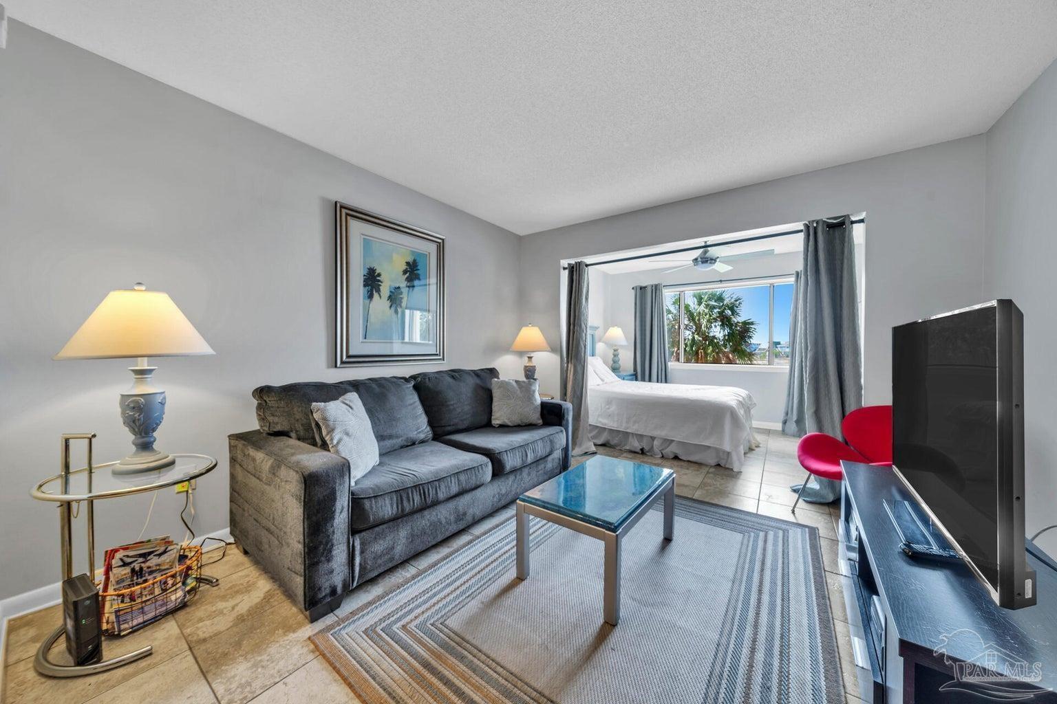 Property Photo: 7453 Sunset Harbor Dr Apt 2-204 FL 32566