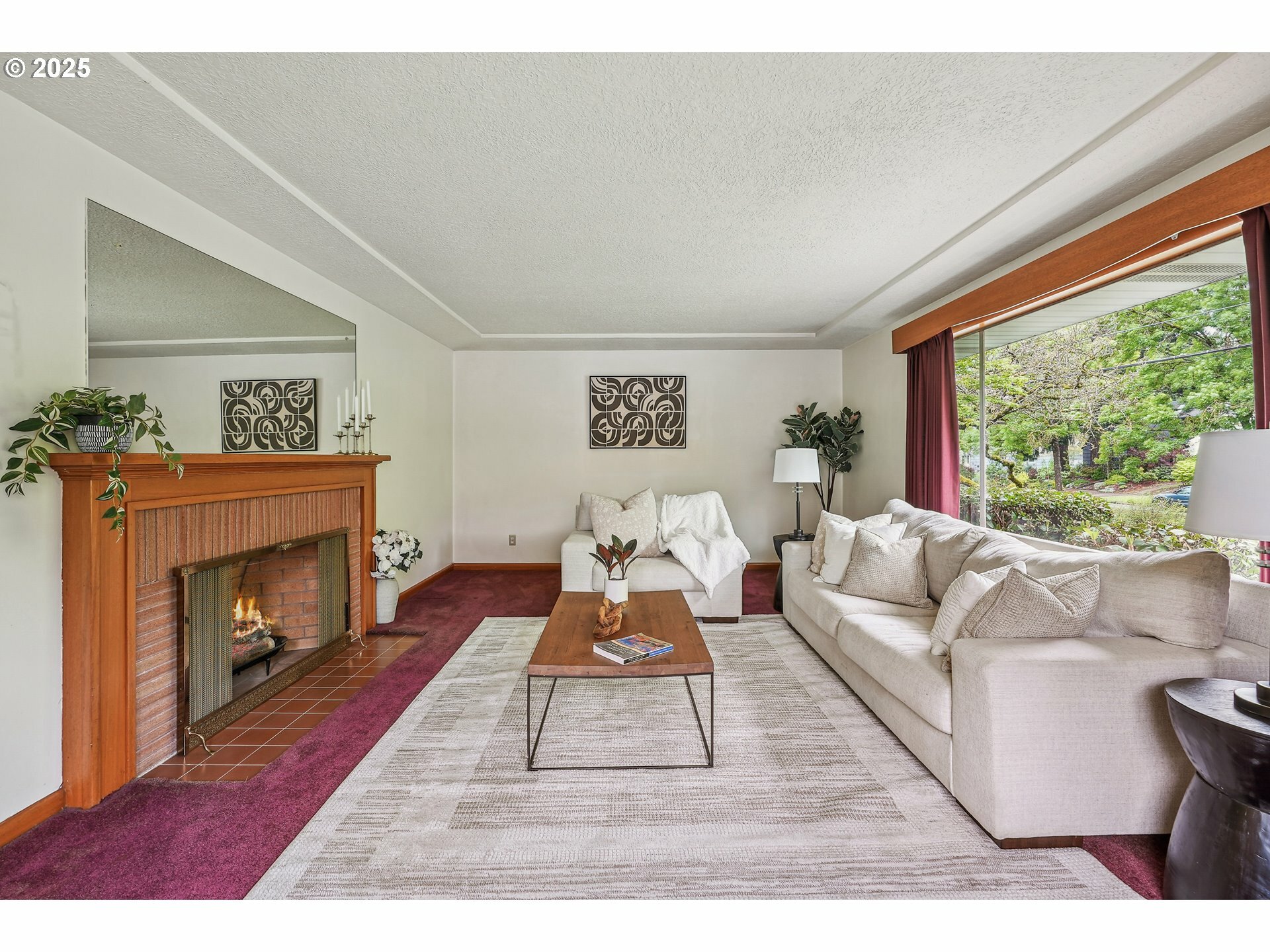 Property Photo: 5955 NE 32nd Ave OR 97211