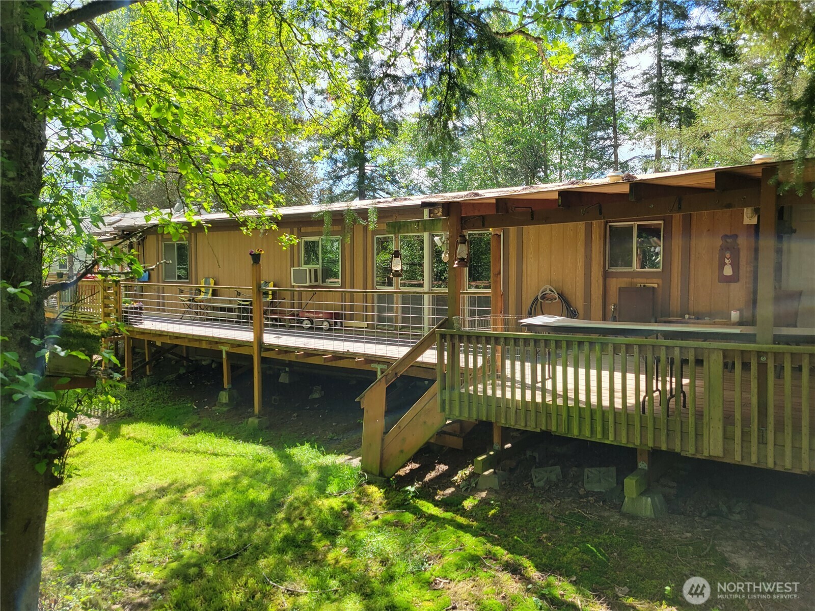 Property Photo: 3824 Birch Bay-Lynden Road WA 98240