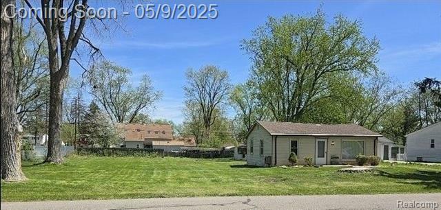 Property Photo: 23362 Springbrook Drive MI 48336