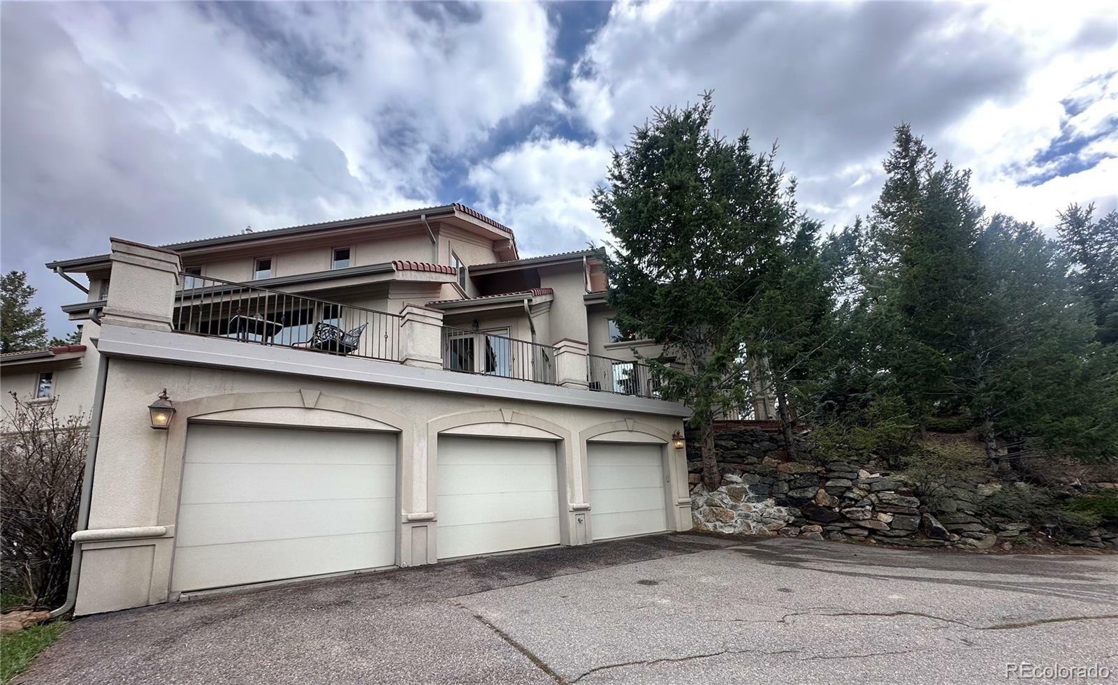 Property Photo: 1425 Autumnwood Lane CO 80439