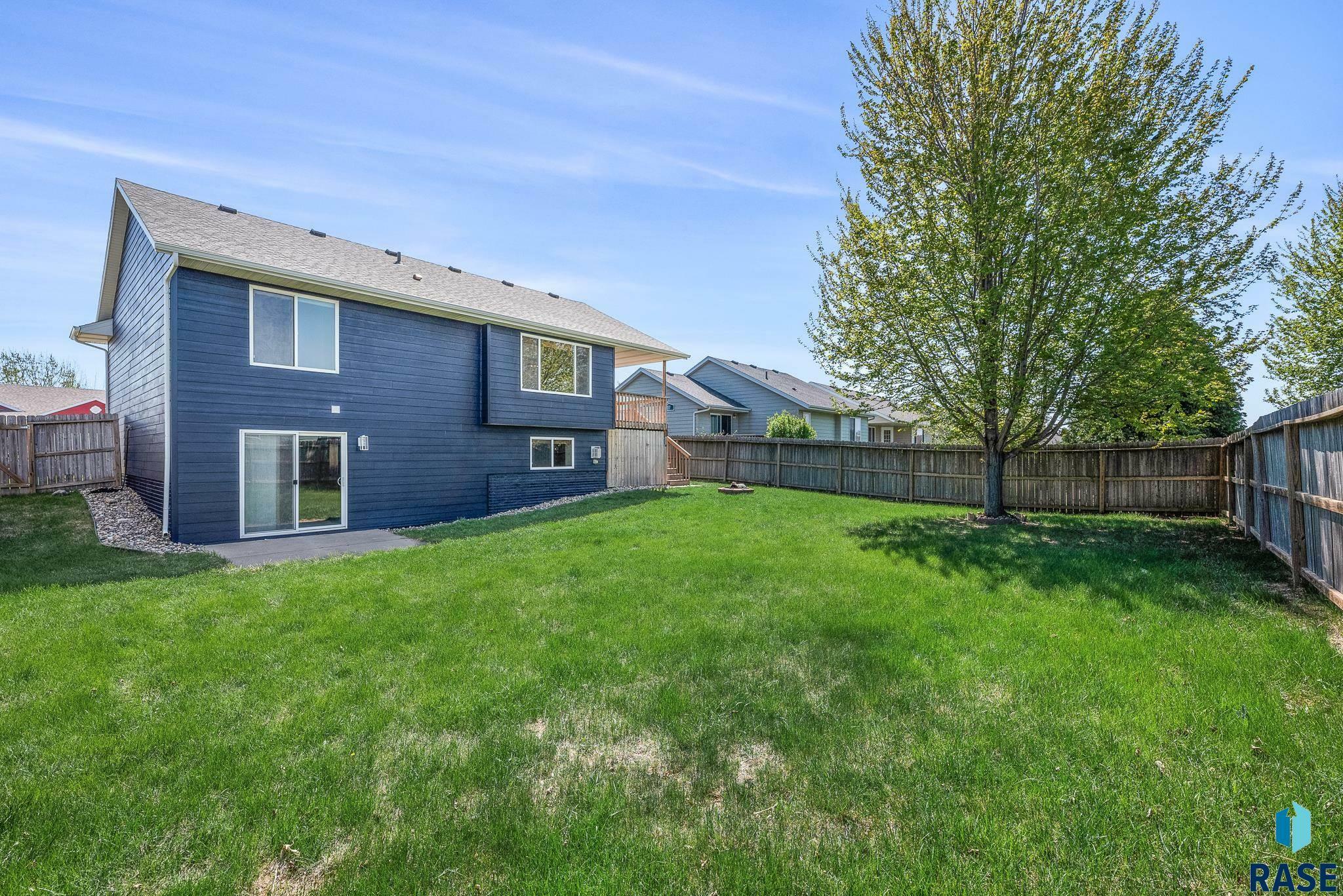 Property Photo: 4717 S Wilson Ave SD 57106
